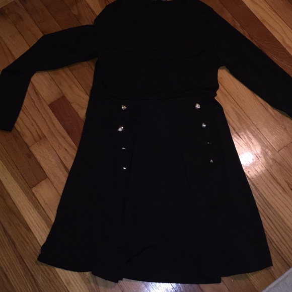 Dress - Picture 5 of 6